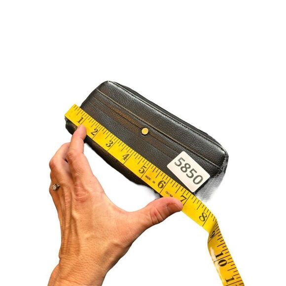 Genuine Leather Zip Wallet With Card Slots & ID Window For Men & Women - Picture 12 of 14